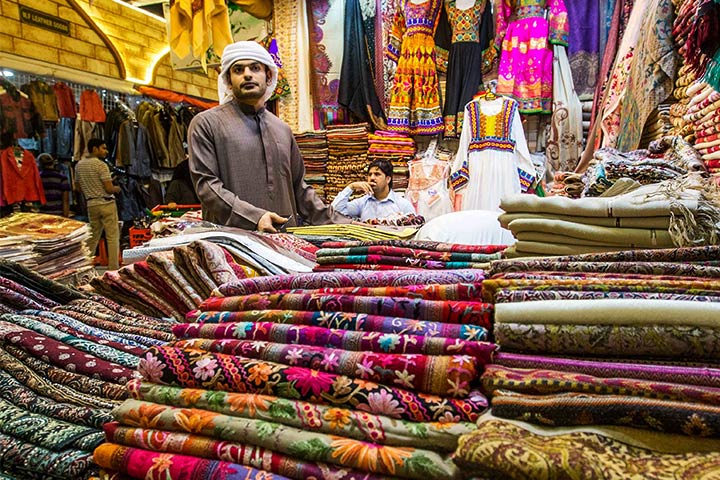 واردات عمده لباس از دبی